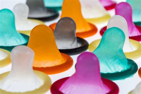Blowjob ohne Kondom gegen Aufpreis Sexuelle Massage Planegg